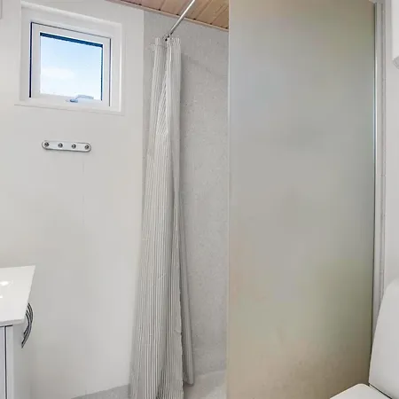 Semesterbostad Lovis - 900m From The Sea By Interhome *
