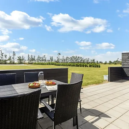 Lovis - 900m From The Sea By Interhome Bøtø By